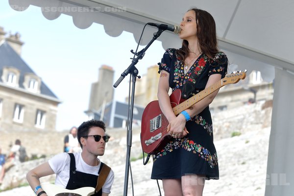 TESS PARKS - 2022-08-20 - SAINT MALO - Plage de Bon Secours - 